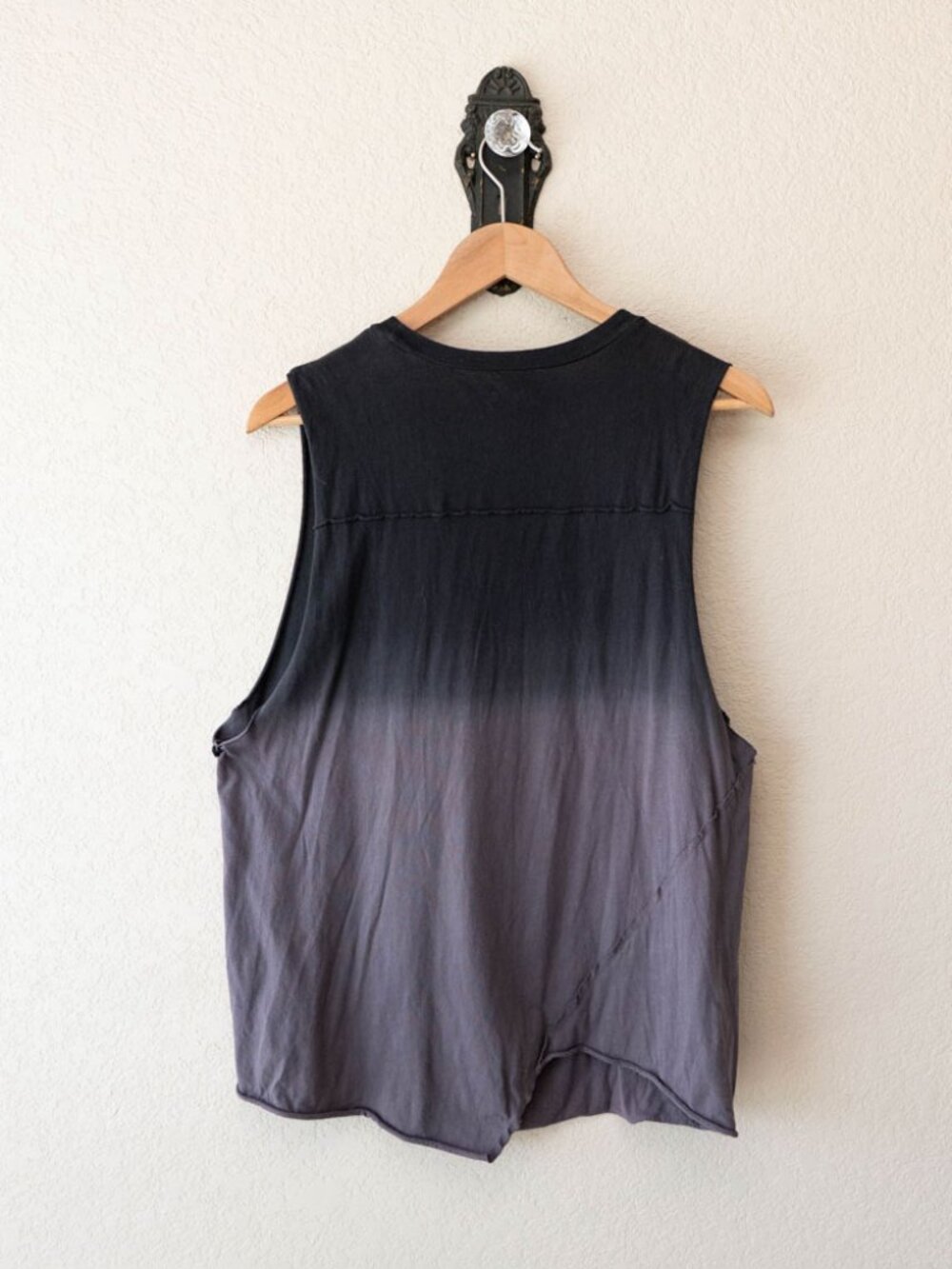 Affliction Y2K Gray Ombre Sleeveless Skull Tank Top Large Made USA Grunge Goth - Picture 10 of 14